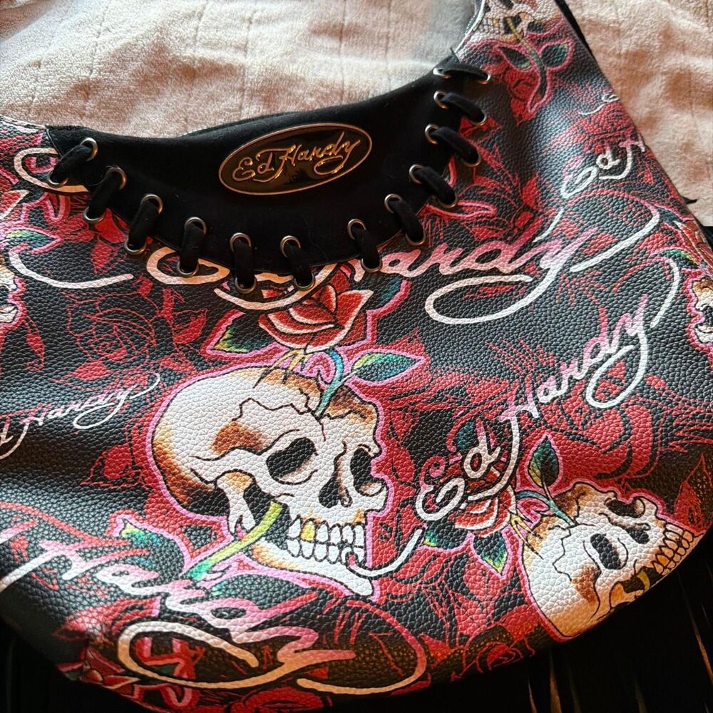 Ed Hardy skull and rose tattoo print fringe hobo shoulder bag - Picture 2 of 4